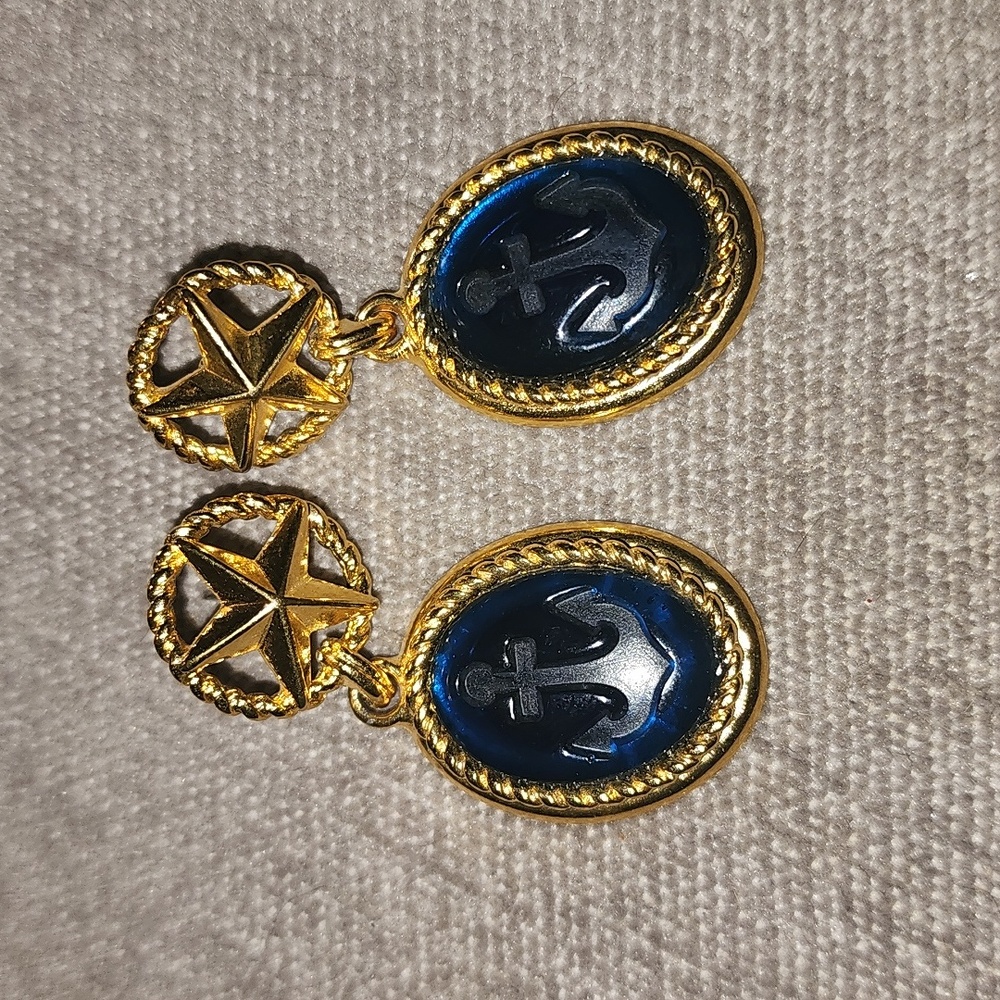 Vintage Trifari anchors away earrings